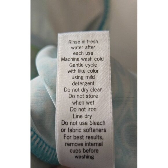 Athleta Floral paisley multicolor Halter Tankini Top Size M - Picture 8 of 8